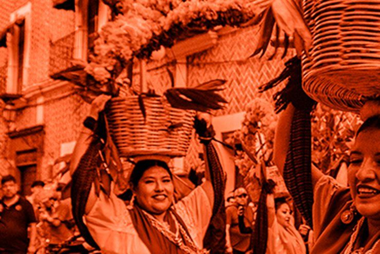 Danza tradicional oaxaqueña con canastas
